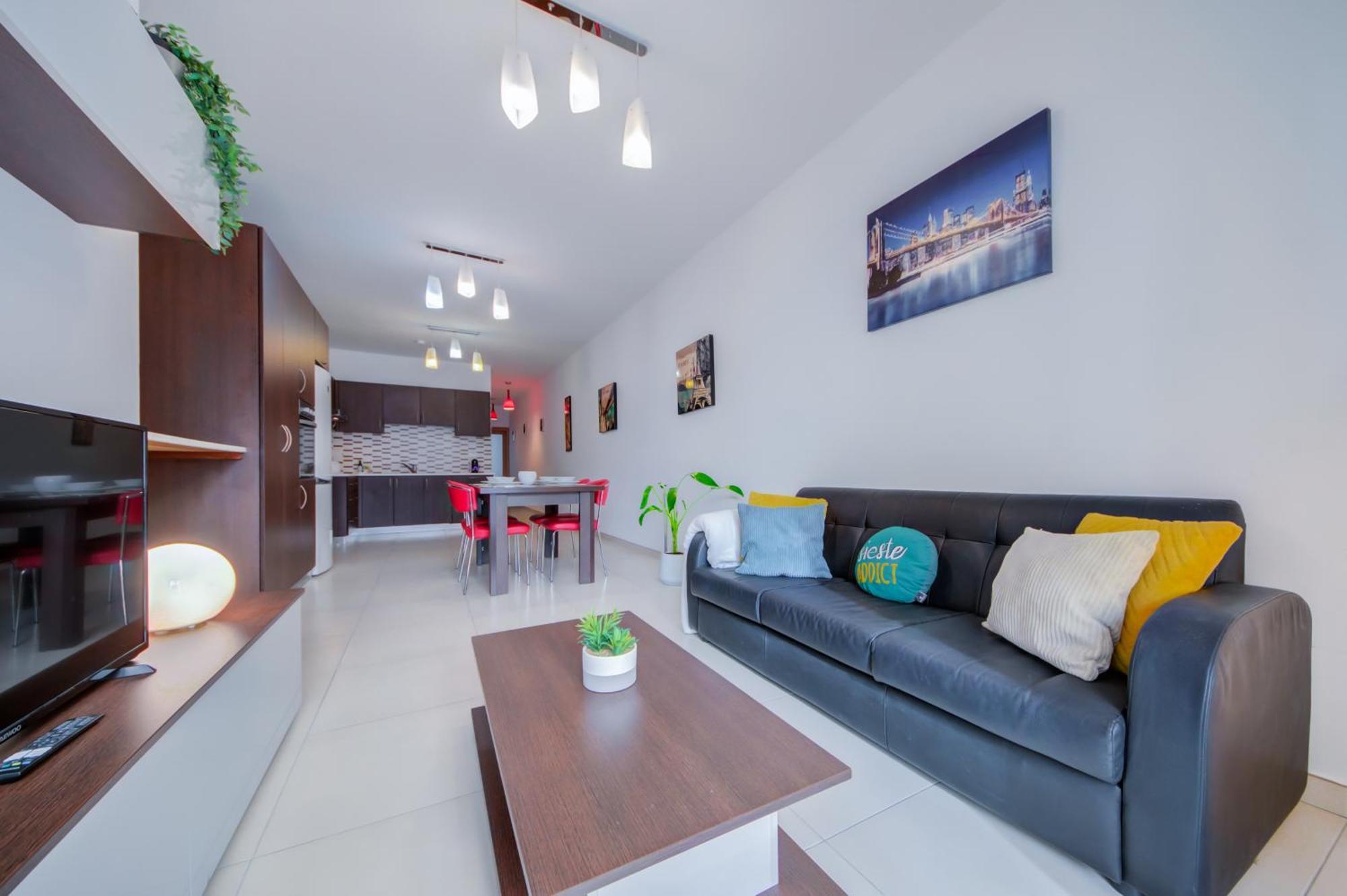 Prime Location, Modern Apartment In St Julian'S, Paceville, Apt 8 By Vaganza San Ġiljan Exterior foto